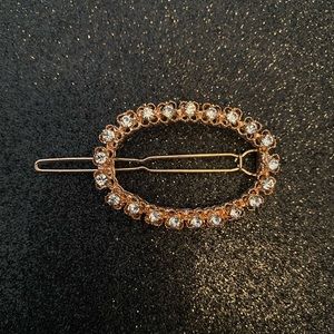 NWT Crystal Rhinestone Gold Oval Hairclip